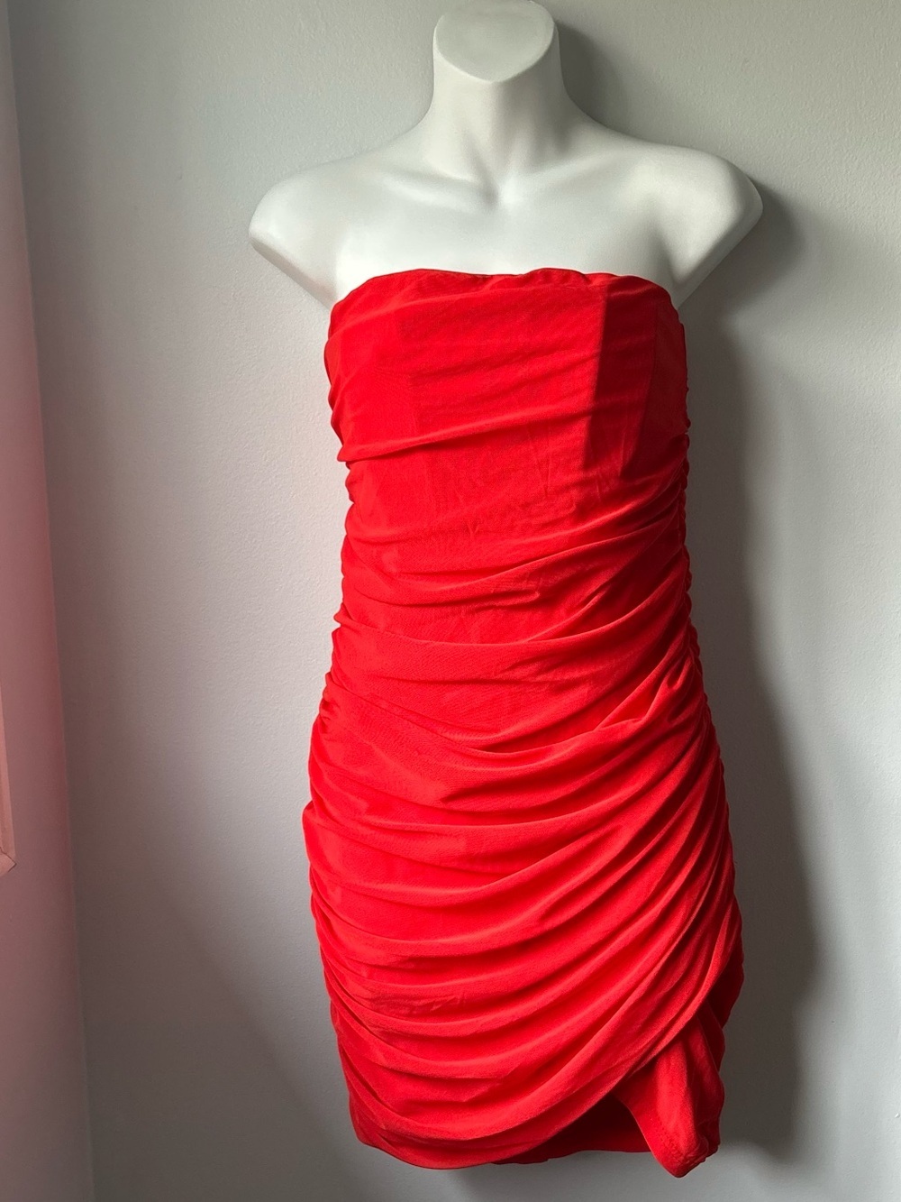 NWT Red rushed body-con dress size XL